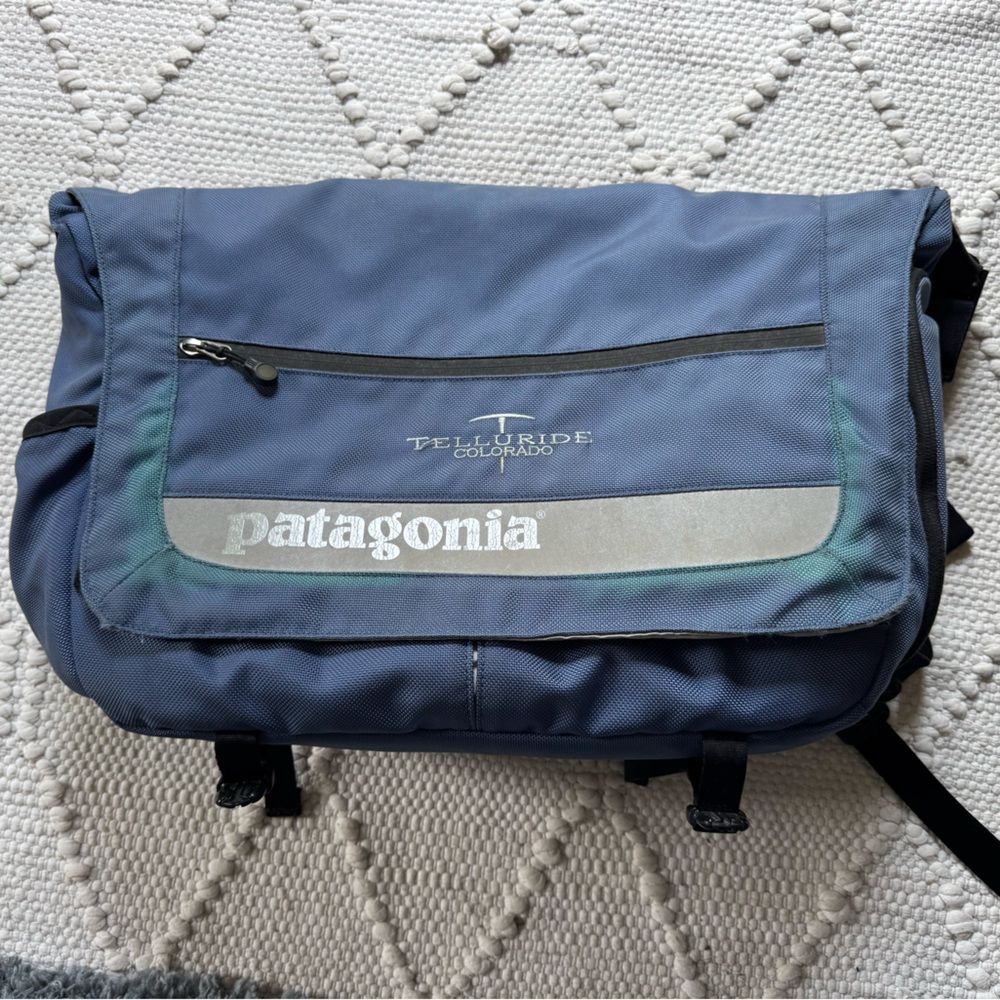 Patagonia Telluride Half Mass Messenger Bag Crossbody Blue fade Multipocket